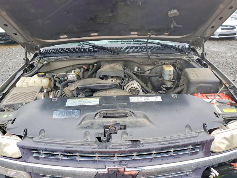 Photo 11 from auction – 2000 CHEVROLET SILVERADO with VIN 1GCEK19T9YE150562