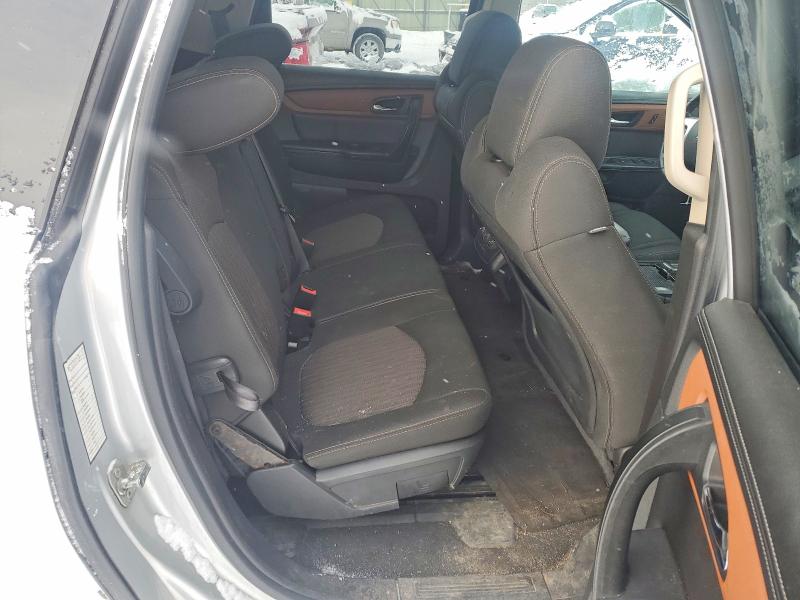 Photo 11 from auction – 2015 CHEVROLET TRAVERSE L with VIN 1GNKVGKD2FJ301611