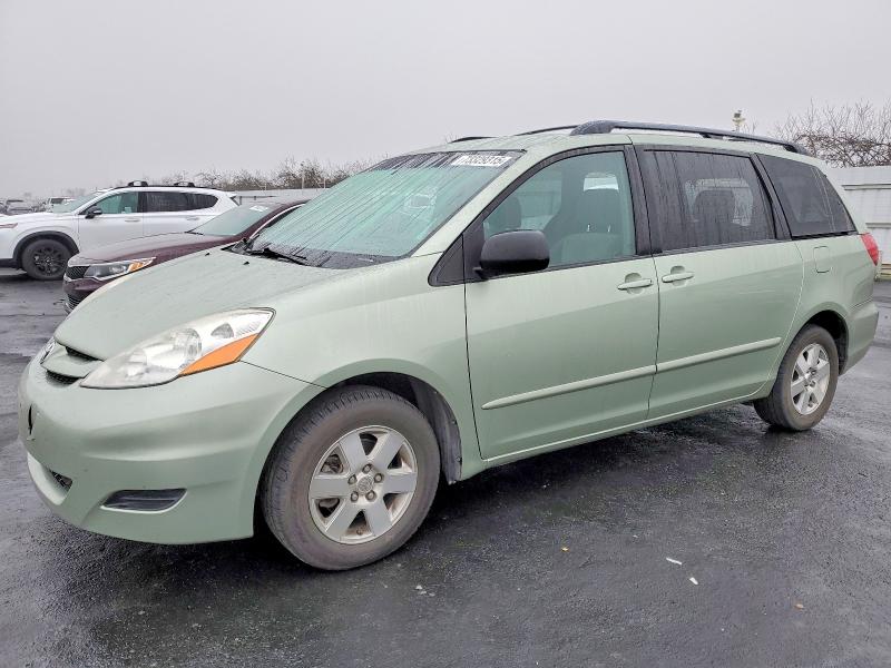 TOYOTA SIENNA CE 2007 with VIN 5TDZK23C87S063888 - Photo from auction