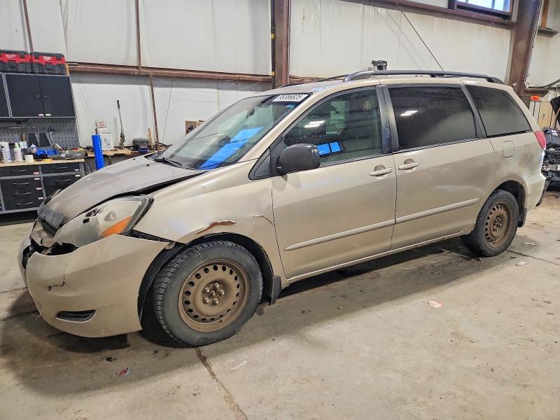 TOYOTA SIENNA LE 2007 with VIN 5TDBK23C37S005284 - Photo from auction