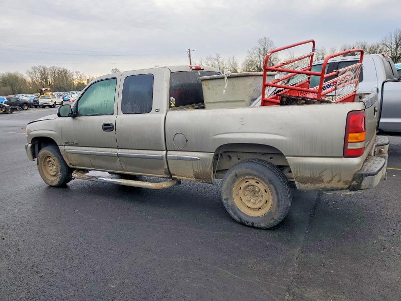 Photo 2 from auction – 2000 GMC NEW SIERRA with VIN 1GTFC29U4YZ106431