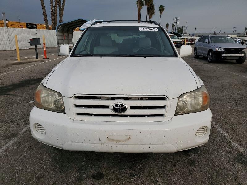 Photo 5 from auction – 2006 TOYOTA HIGHLANDER with VIN JTEDP21A360123781
