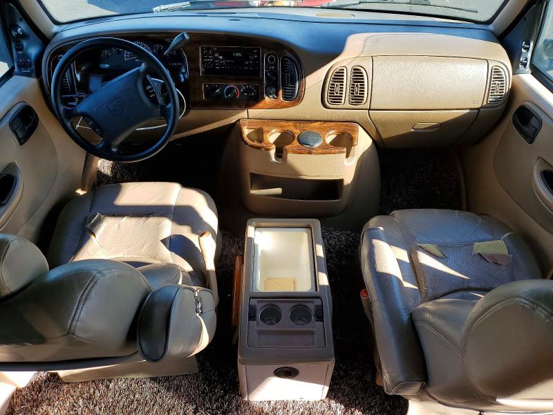 Photo 8 from auction – 2000 DODGE RAM VAN B1 with VIN 2B6HB11Y9YK176745