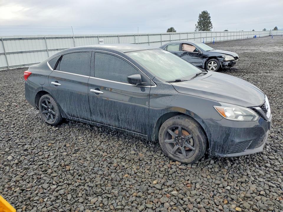 Photo 4 from auction – 2018 NISSAN SENTRA S with VIN 3N1AB7AP7JL657646