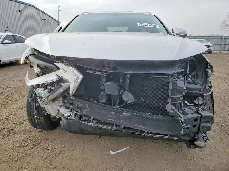 Photo 5 from auction – 2017 LEXUS NX with VIN JTJYARBZ9H2056970