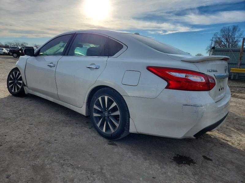 Photo 2 from auction – 2016 NISSAN ALTIMA 2.5 with VIN 1N4AL3AP3GC130782