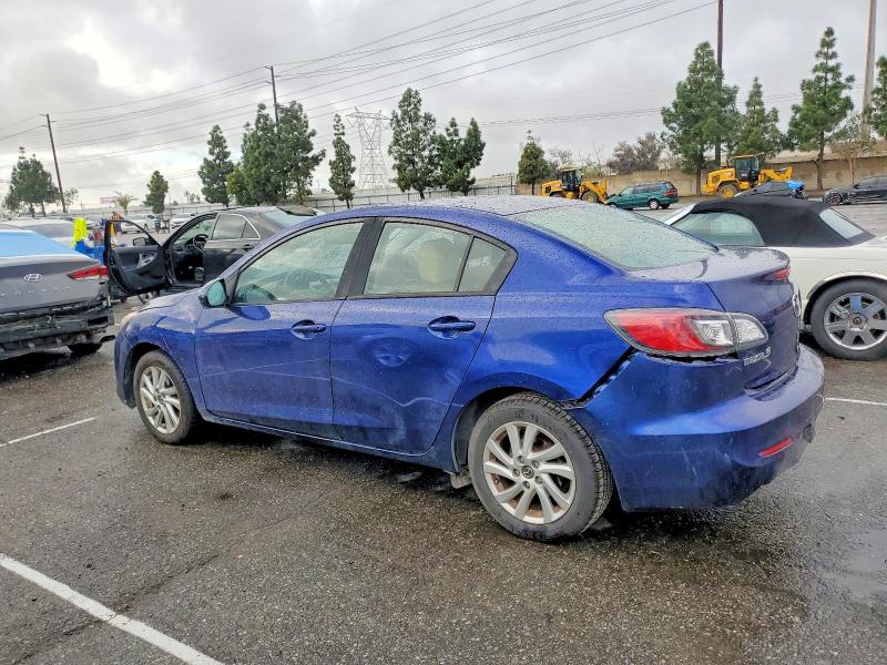Photo 2 from auction – 2013 MAZDA 3 I with VIN JM1BL1VP3D1779518