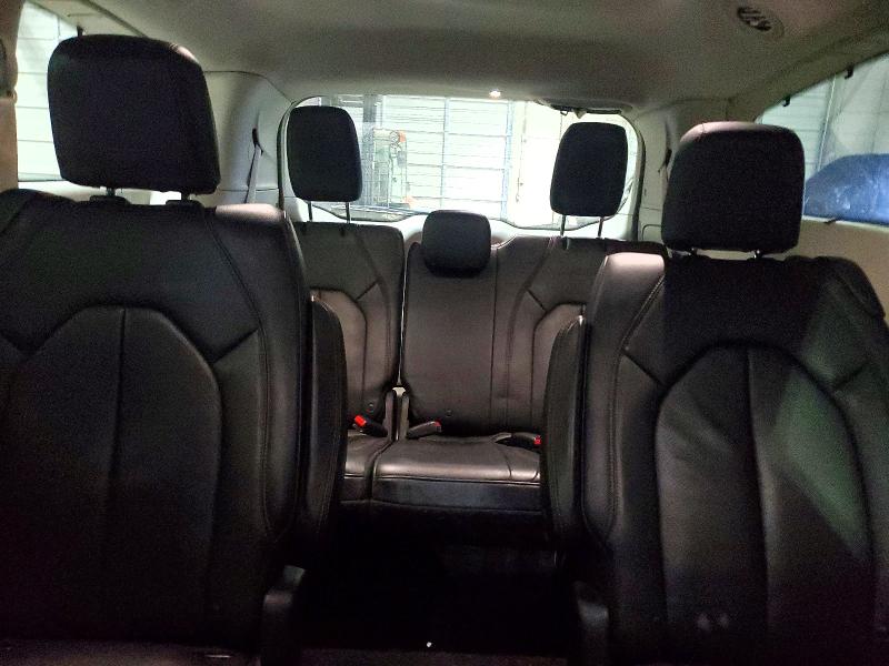 Photo 10 from auction – 2017 CHRYSLER PACIFICA T with VIN 2C4RC1EG2HR721092