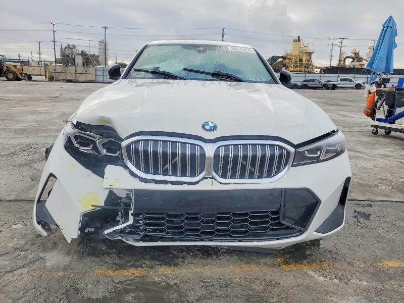 صورة رقم 5 من المزاد - 2025 BMW 330I مع VIN 3MW69CW09S8F11351