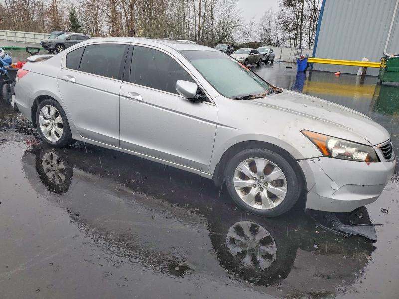 Photo 4 from auction – 2008 HONDA ACCORD EXL with VIN JHMCP26808C056529
