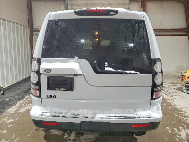 Photo 6 from auction – 2016 LAND ROVER LR4 with VIN SALAG2V64GA789551