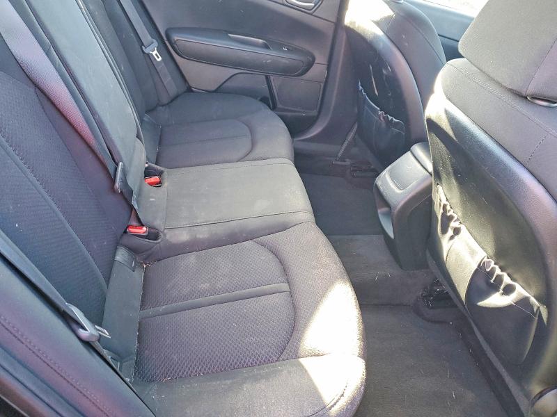 Photo 10 from auction – 2018 KIA OPTIMA LX with VIN 5XXGT4L35JG242723