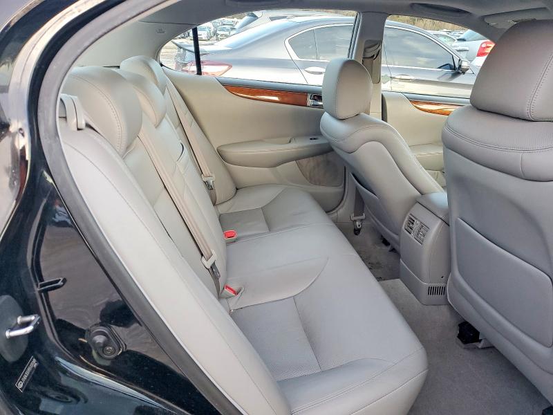 Photo 10 from auction – 2005 LEXUS ES with VIN JTHBA30G955101048