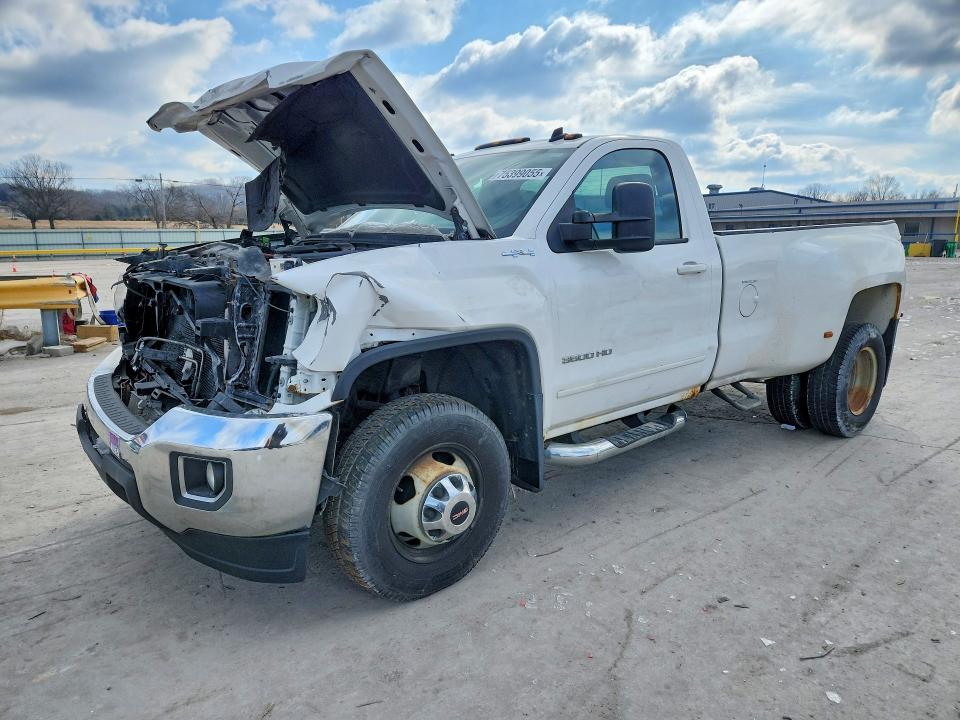 Photo 1 from auction – 2015 GMC SIERRA K35 with VIN 1GT322C86FF125739