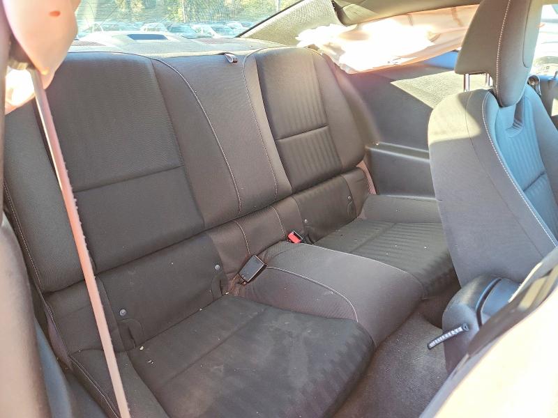 Photo 10 from auction – 2011 CHEVROLET CAMARO LS with VIN 2G1FA1ED1B9102384