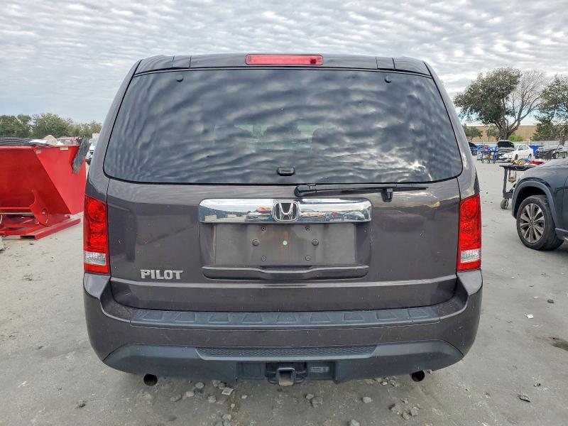 Photo 6 from auction – 2013 HONDA PILOT LX with VIN 5FNYF3H2XDB015864