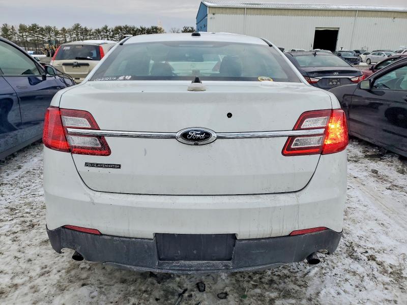 Photo 6 from auction – 2015 FORD TAURUS POL with VIN 1FAHP2MK9FG145985