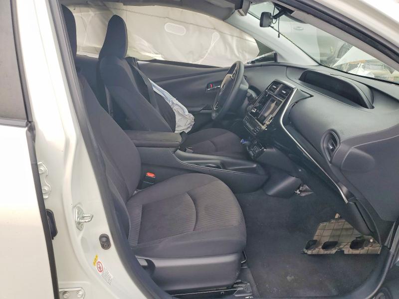 Photo 7 from auction – 2017 TOYOTA PRIUS with VIN JTDKBRFU3H3051939