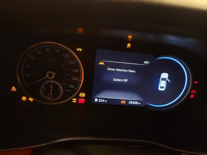 Photo 9 from auction – 2023 GENESIS G70 with VIN KMTG34TA6PU116051