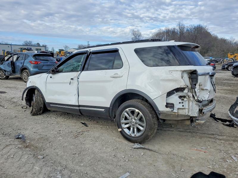 Photo 2 from auction – 2017 FORD EXPLORER with VIN 1FM5K7D82HGA44962