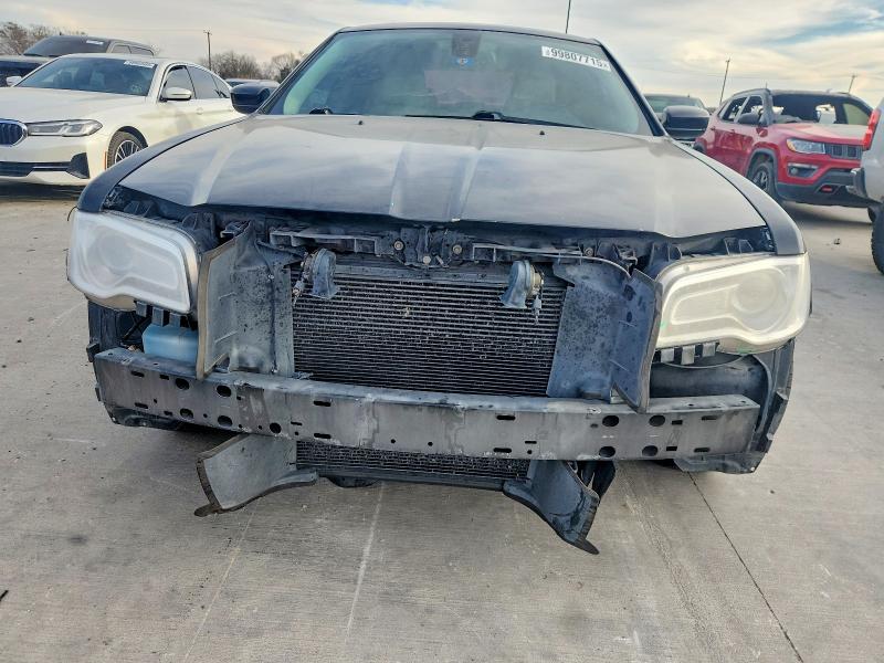Фото 5 с аукциона – 2016 CHRYSLER 300 LIMITE с VIN 2C3CCAAG0GH142123
