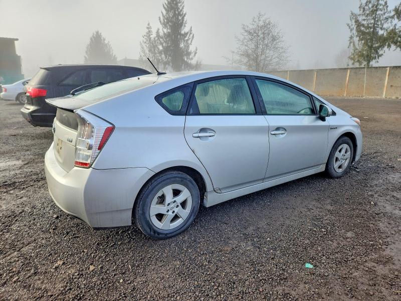 Photo 3 from auction – 2011 TOYOTA PRIUS with VIN JTDKN3DU8B0282514