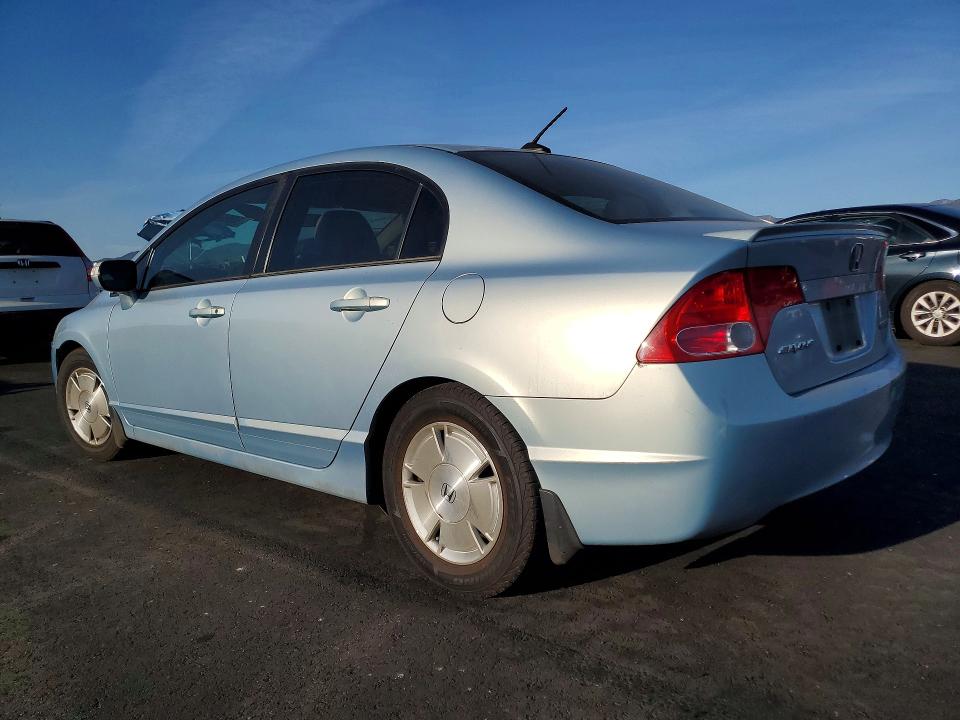 Photo 2 from auction – 2007 HONDA CIVIC HYB with VIN JHMFA36247S003451