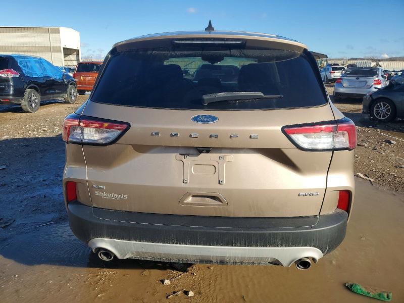 Photo 6 from auction – 2020 FORD ESCAPE with VIN 1FMCU9G63LUC51488