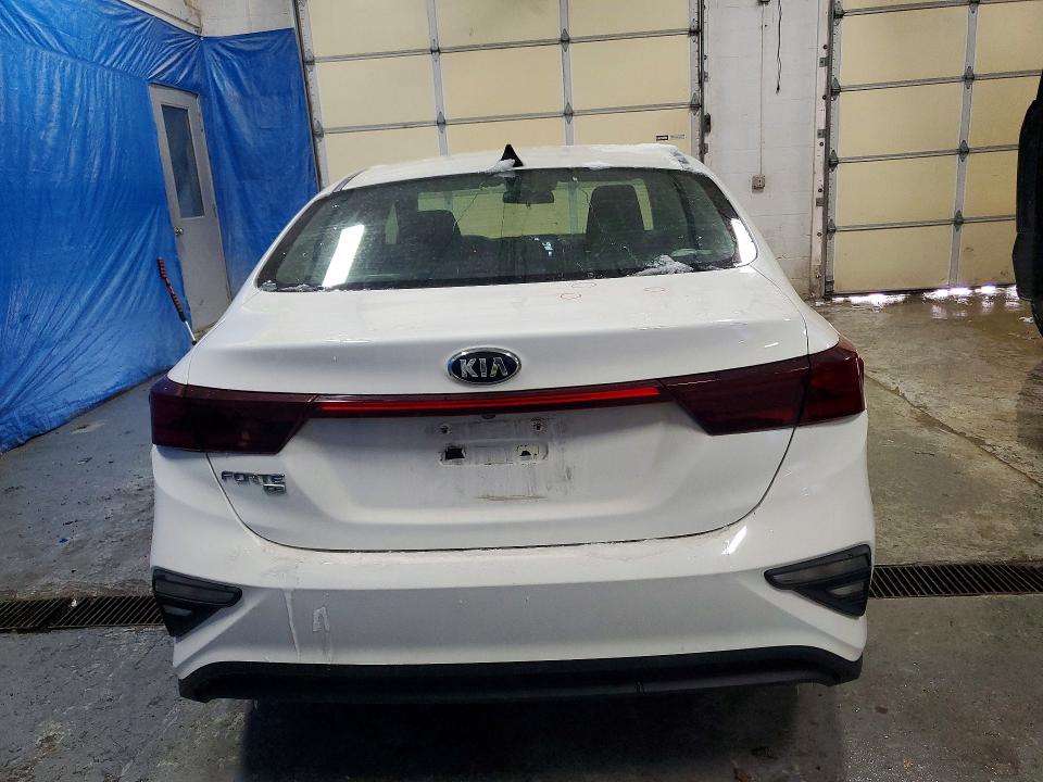 Photo 6 from auction – 2019 KIA FORTE FE with VIN 3KPF24AD5KE014595