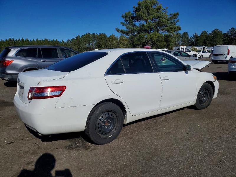 Photo 3 from auction – 2011 TOYOTA CAMRY BASE with VIN 4T4BF3EK8BR216985