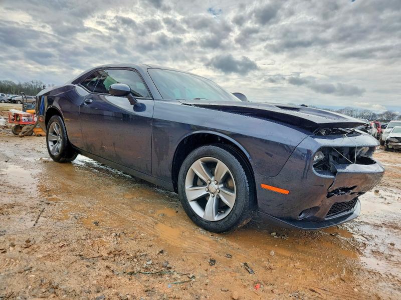 Photo 4 from auction – 2019 DODGE CHALLENGER with VIN 2C3CDZAG8KH674241