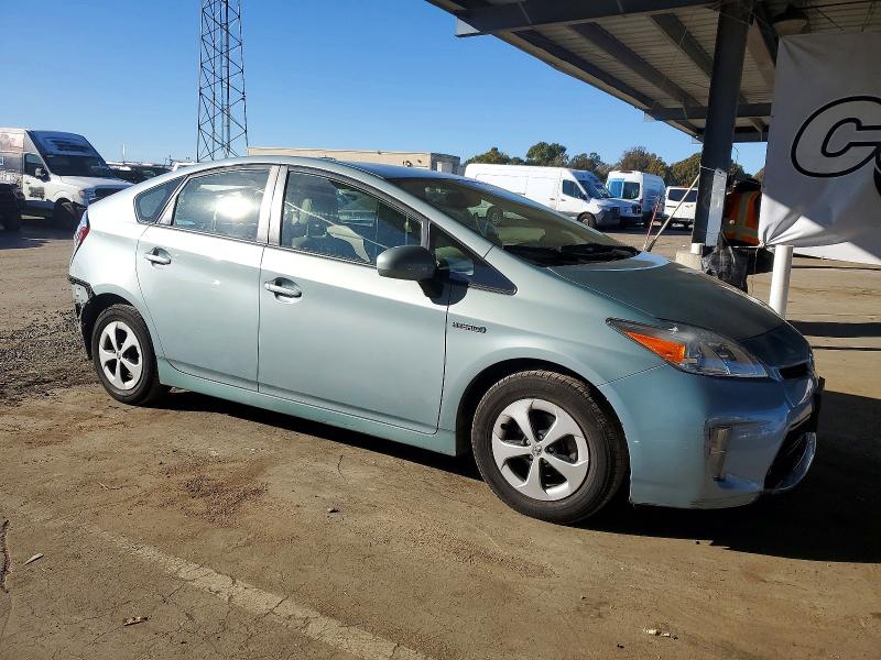 Photo 4 from auction – 2014 TOYOTA PRIUS with VIN JTDKN3DU4E1743352