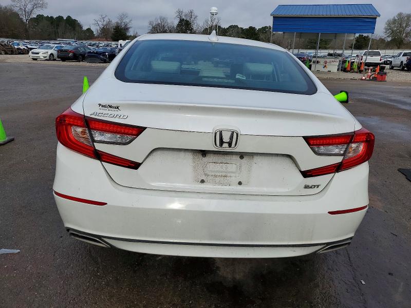 Photo 6 from auction – 2018 HONDA ACCORD with VIN 1HGCV2F56JA022255