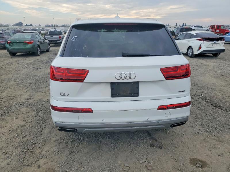 Photo 6 from auction – 2018 AUDI Q7 with VIN WA1AHAF74JD005035