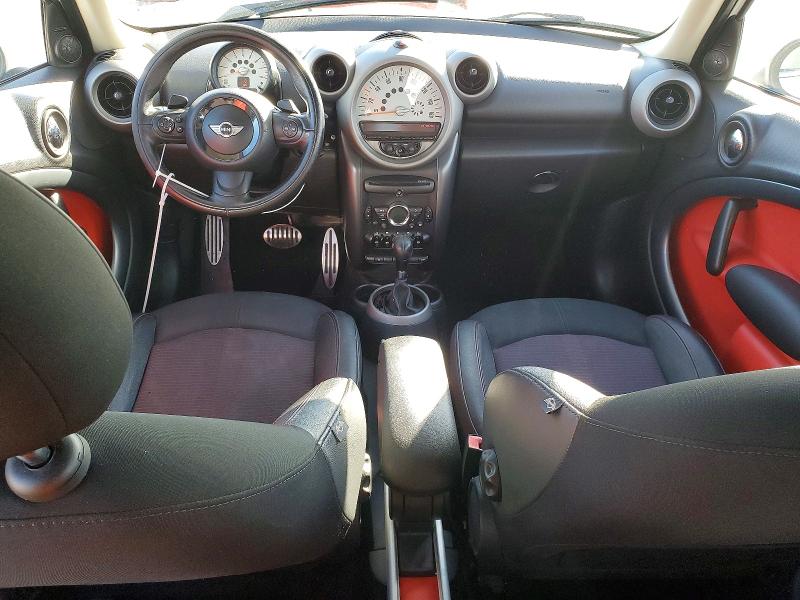 Photo 8 from auction – 2011 MINI COOPER S C with VIN WMWZC3C50BWL78565
