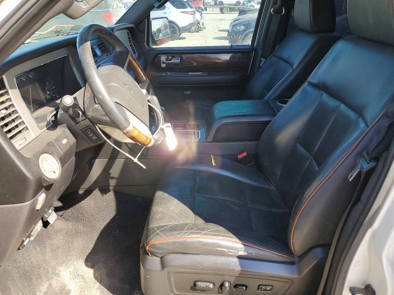 Photo 7 from auction – 2008 LINCOLN NAVIGATOR with VIN 5LMFL27538LJ02975