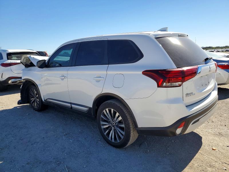 Photo 2 from auction – 2020 MITSUBISHI OUTLANDER with VIN JA4AD2A3XLZ019176