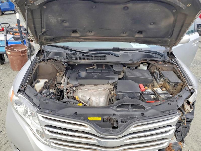 Photo 12 from auction – 2010 TOYOTA VENZA with VIN 4T3BA3BB9AU013266