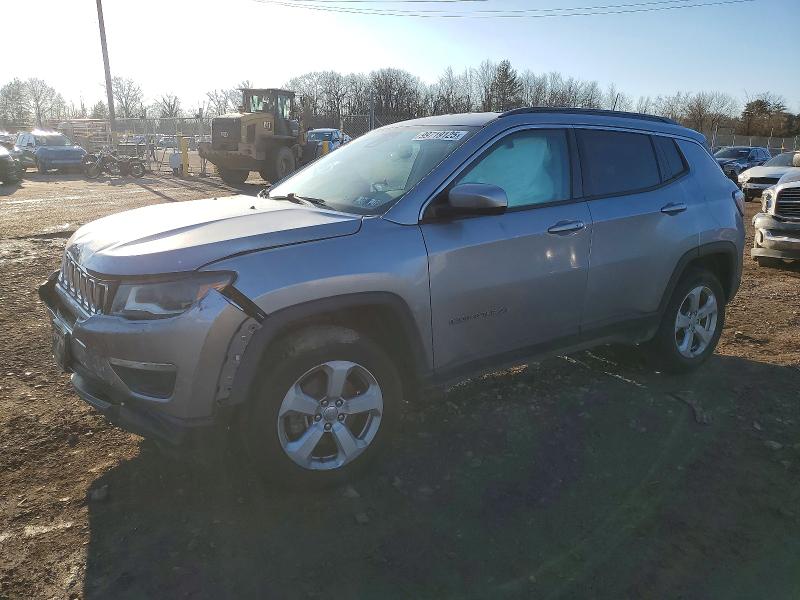 JEEP COMPASS LA 2018 with VIN 3C4NJDBB4JT331998 - Photo from auction