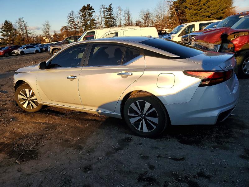 Photo 2 from auction – 2022 NISSAN ALTIMA SV with VIN 1N4BL4DV6NN339889
