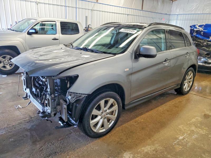 MITSUBISHI OUTLANDER 2015 with VIN 4A4AR4AU5FE007016 - Photo from auction