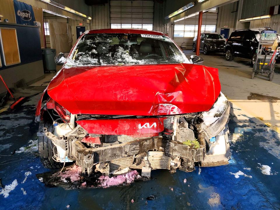 Photo 5 from auction – 2022 KIA FORTE with VIN 3KPF44AC7NE457904