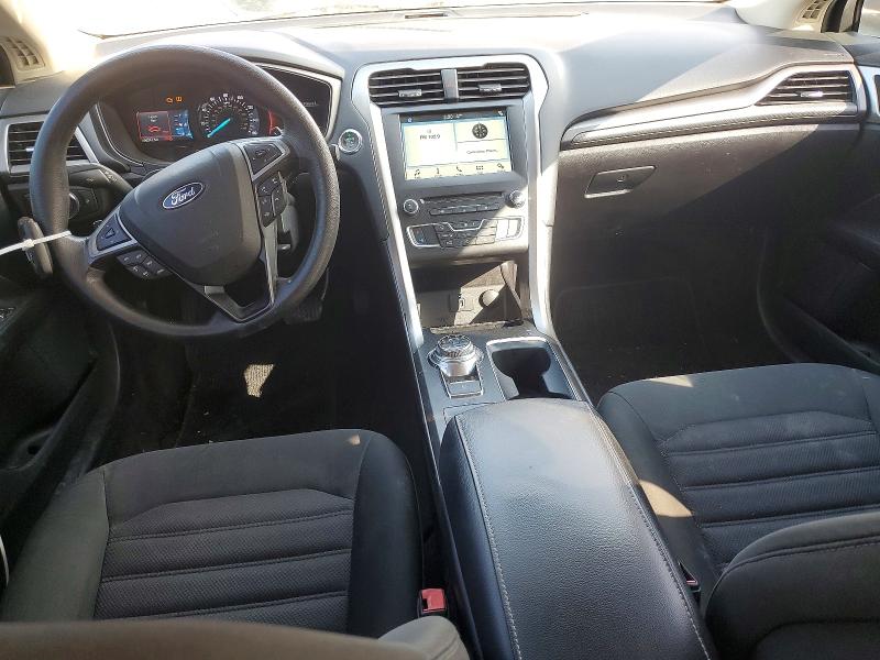 Photo 8 from auction – 2018 FORD FUSION with VIN 3FA6P0HD3JR144338