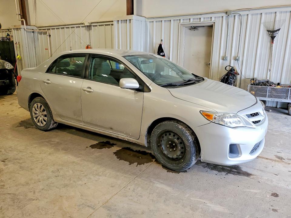 Photo 4 from auction – 2012 TOYOTA COROLLA BA with VIN 5YFBU4EE3CP071521