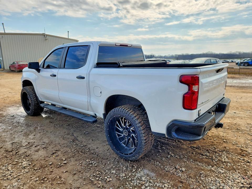 Photo 2 from auction – 2021 CHEVROLET SILVERADO with VIN 3GCPYFED2MG423329