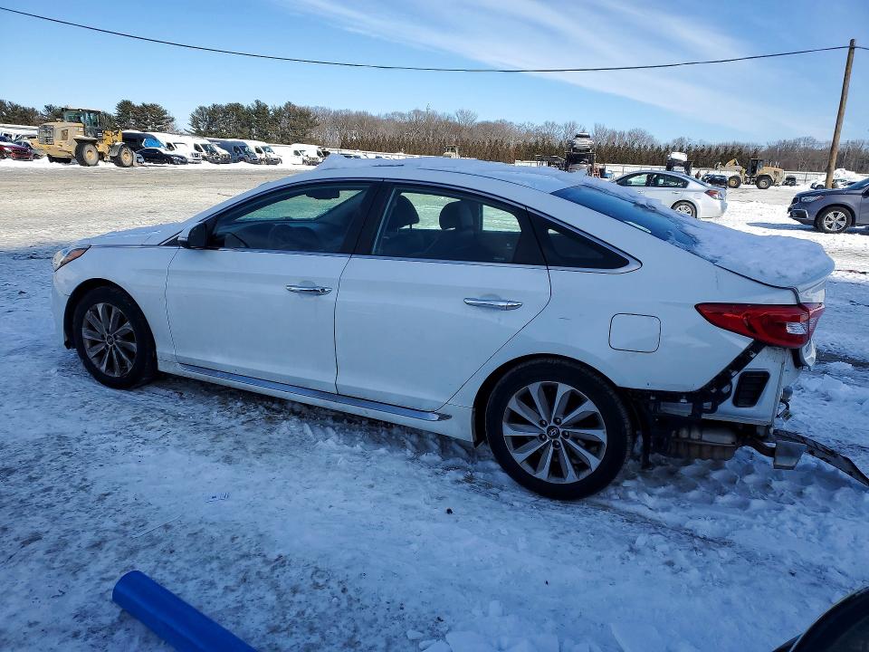 Photo 2 from auction – 2016 HYUNDAI SONATA with VIN 5NPE34AF0GH397343