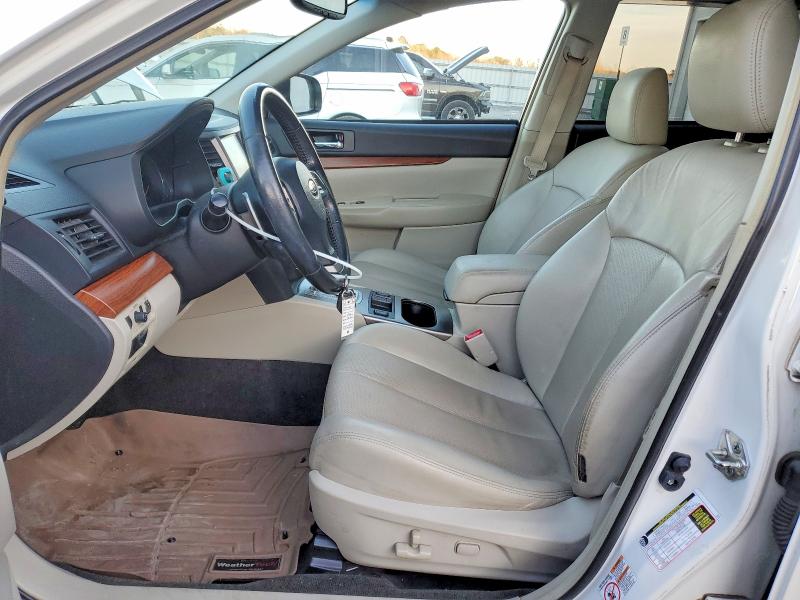 Снимка 7 от търг – 2014 SUBARU OUTBACK 3. с VIN 4S4BRDNC6E2206200