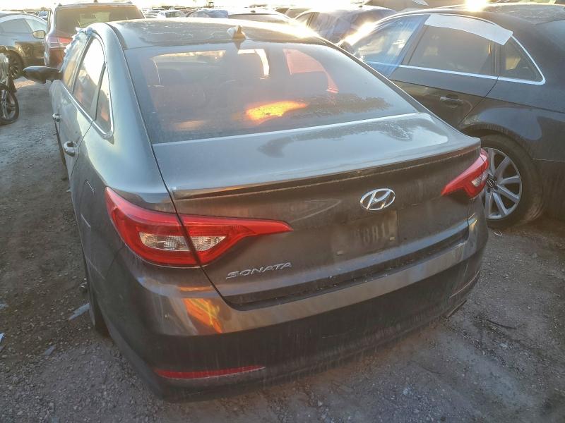 Photo 6 from auction – 2015 HYUNDAI SONATA SE with VIN 5NPE24AF9FH040602