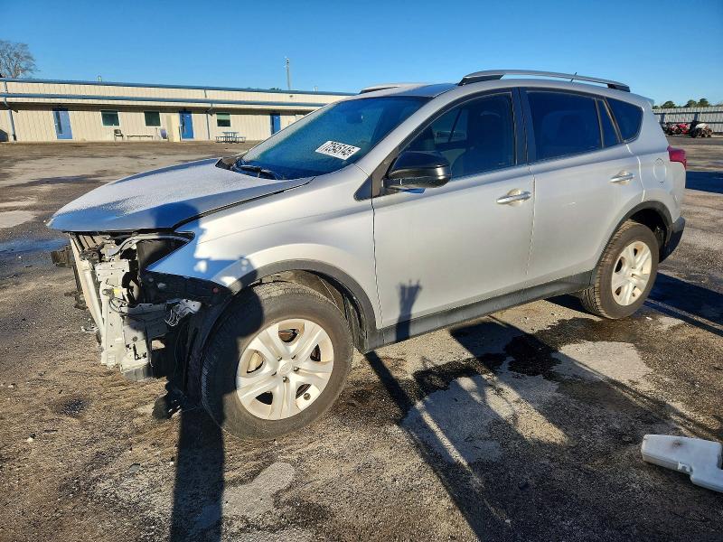 TOYOTA RAV4 LE 2015 with VIN JTMZFREV7FJ038326 - Photo from auction