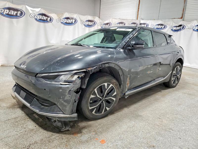 KIA EV6 LIGHT 2023 with VIN KNDC34LA9P5157569 - Photo from auction